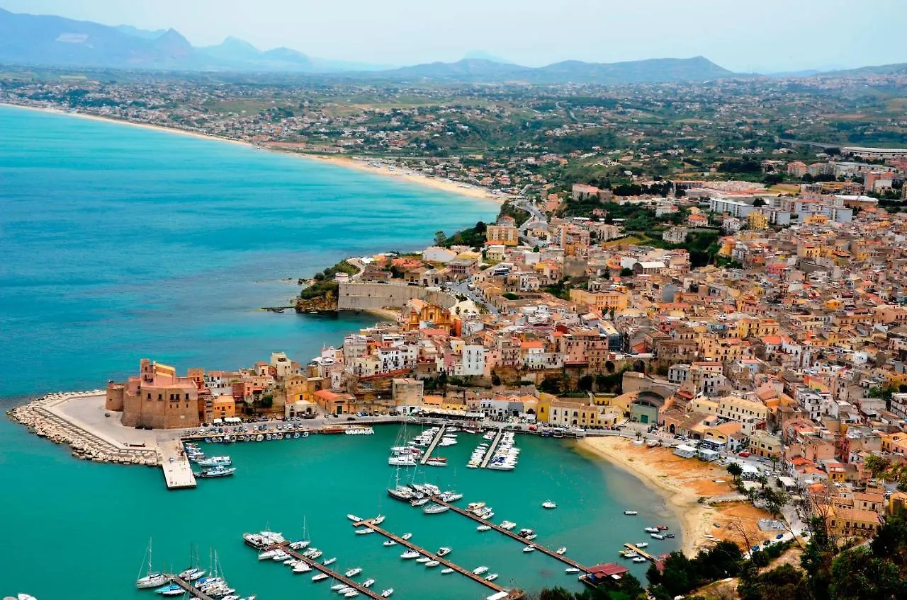 Castellammare Holiday Alcamo Marina